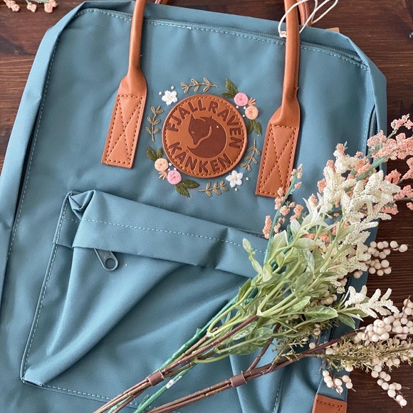 Fjallraven Kanken n 2 handmade embroidery - Picture 2 of 4